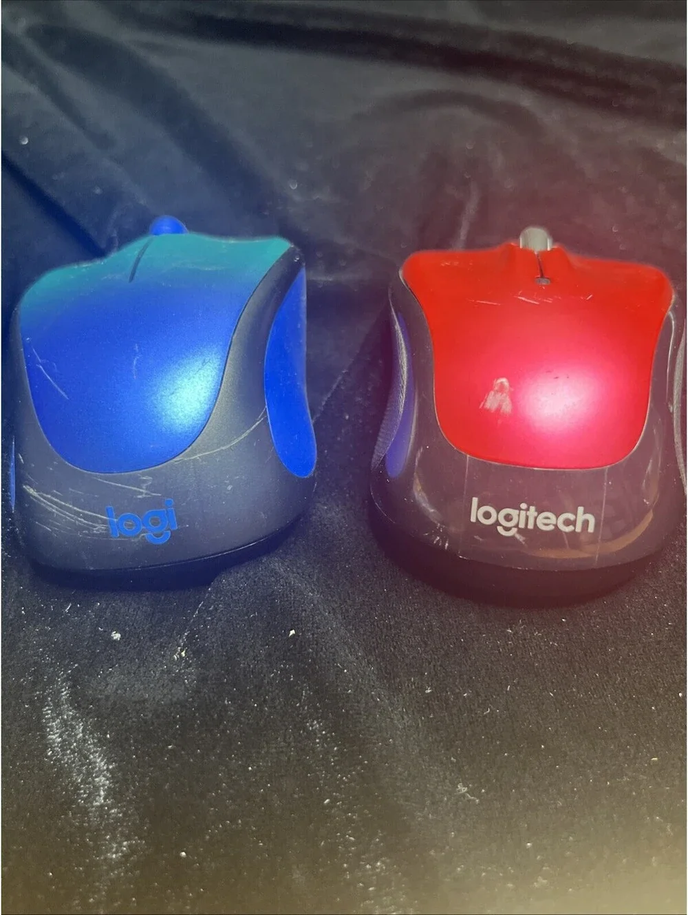 lot of 2 logitech wireless mouse